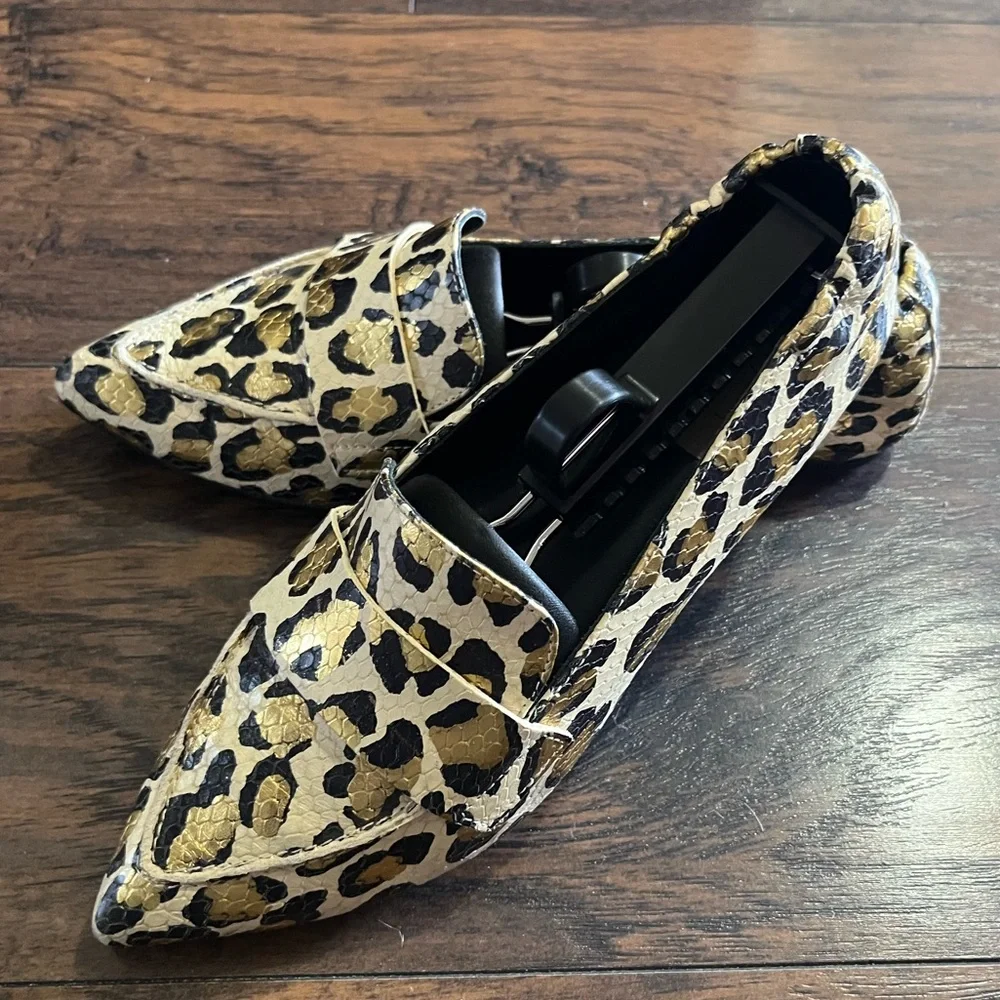 Flats - Picture 10 of 10